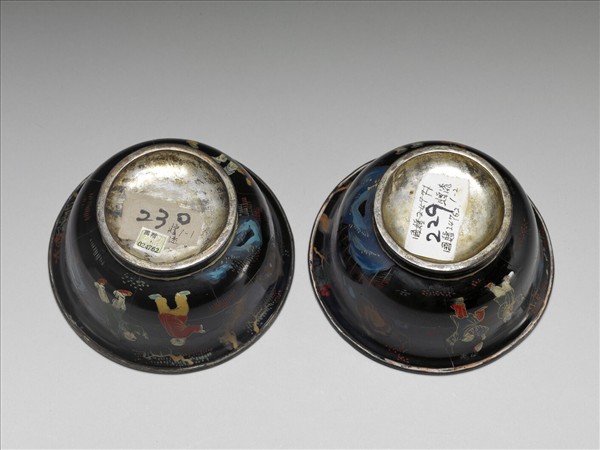 銀胎描漆蓮子碗