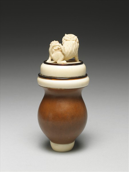 葫蘆嵌象牙蟋蟀盒