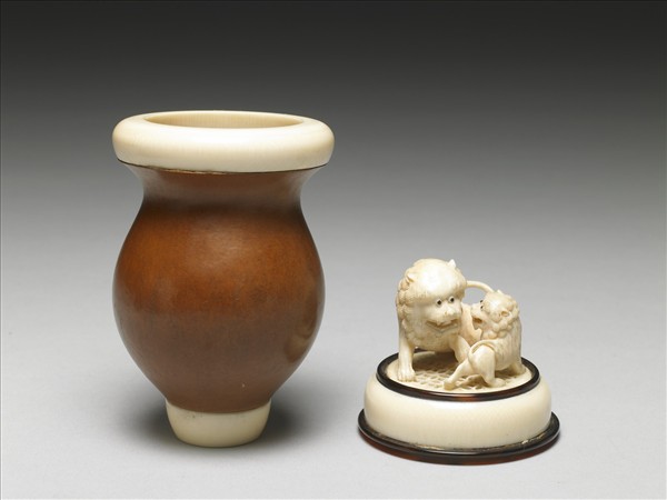 葫蘆嵌象牙蟋蟀盒