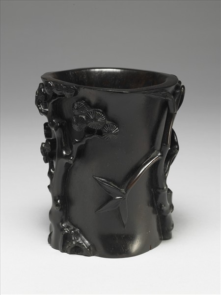 紫檀雕松竹梅筆筒