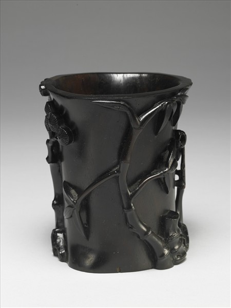 紫檀雕松竹梅筆筒