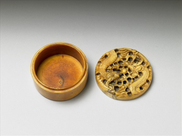 象牙雕雙龍戲珠紋圓盒