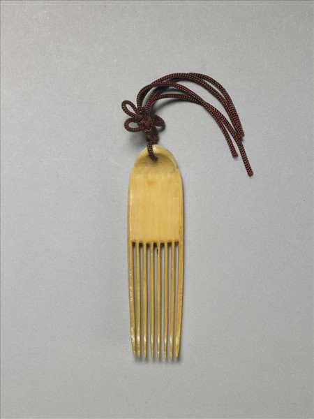 牙雕福壽紋鬚梳