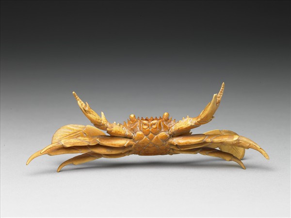 象牙雕螃蟹