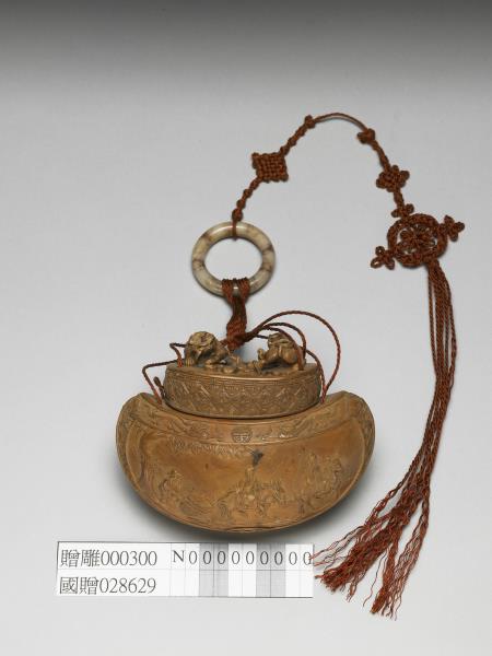 木雕腰果式荷包