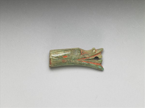 骨雕填彩龍首嵌件