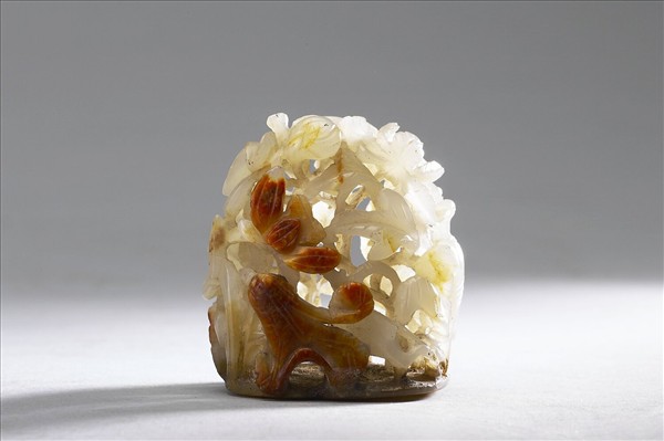 荷塘白鷺紋玉頂