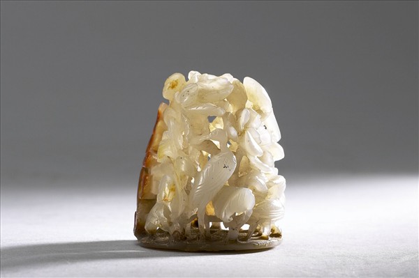 荷塘白鷺紋玉頂