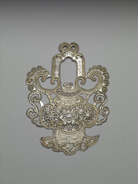 銀銅合金鏤空如意雲飾件