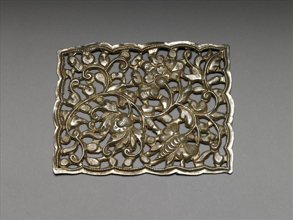 銀銅合金鏤空花蝶飾件