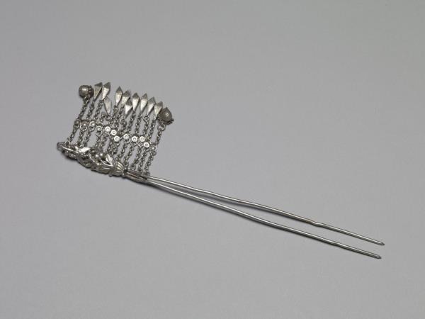 銀銅合金花蝶步搖