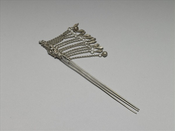 銀銅合金花蝶步搖