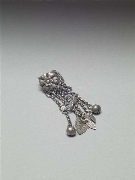 銀銅合金花卉耳環