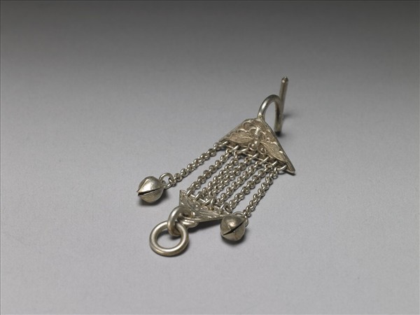 銀銅合金蝴蝶耳環