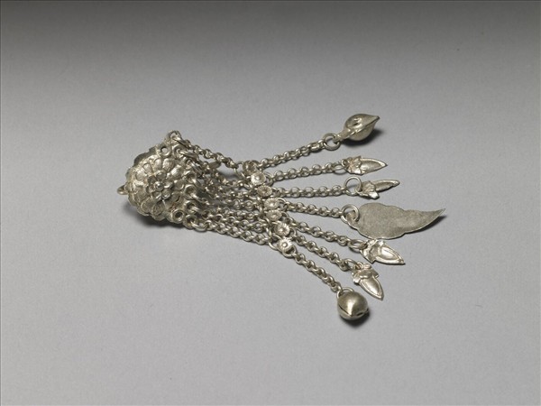 銀銅合金花卉耳環