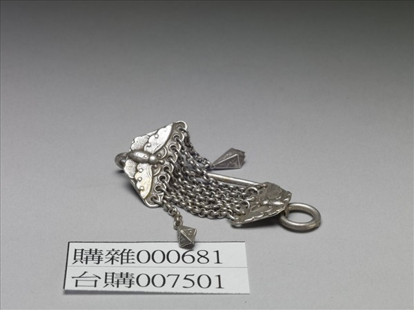 銀銅合金蝴蝶耳環