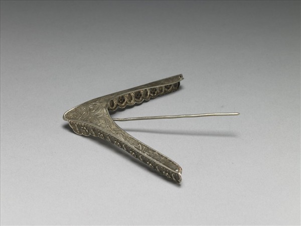 銀銅合金箭形簪