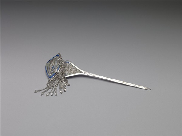 銀銅合金內填琺瑯步搖