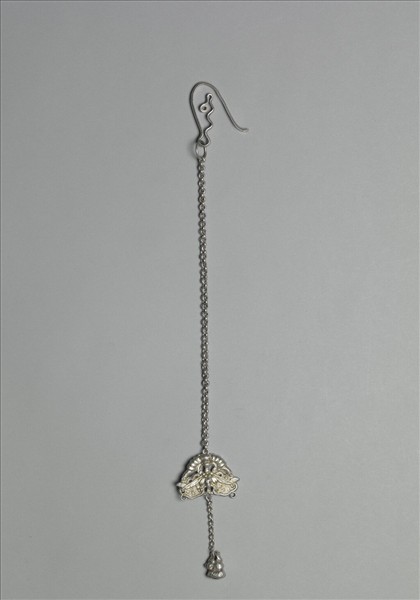 銀銅合金蝙蝠銜磬腰飾