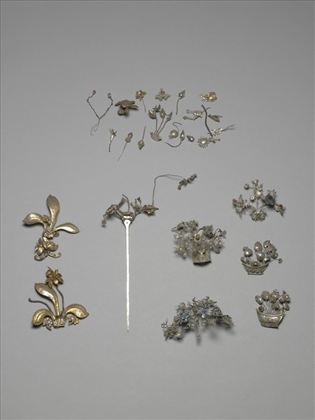 銀銅合金花蝶式簪