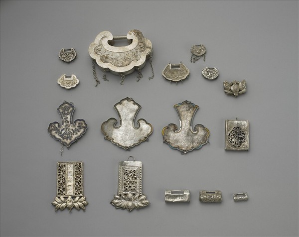 銀銅合金鎖片飾件