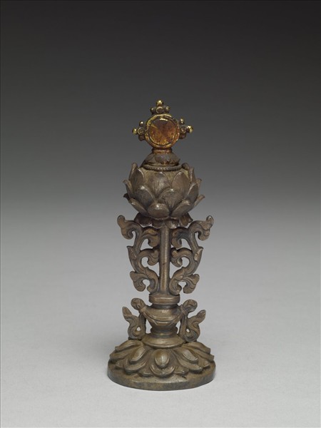 銀鍍金八寶（法輪）