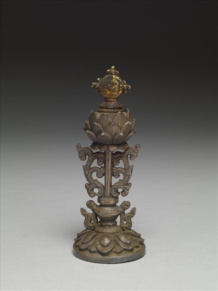 銀鍍金八寶（法輪）