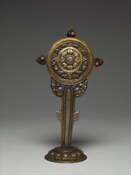 銀鍍金八寶（法輪）