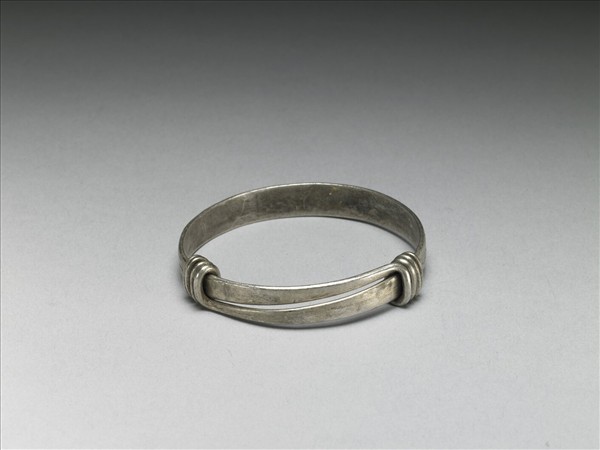 銀銅合金花葉紋手鐲