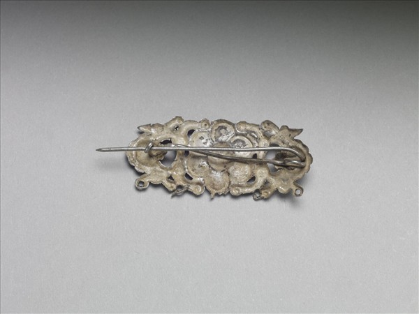 銀銅合金蝙蝠花卉別針