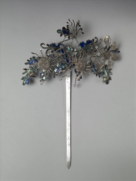 銀銅合金內填琺瑯花蝶簪