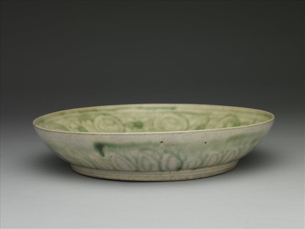 緬甸15~16世紀 綠彩盤