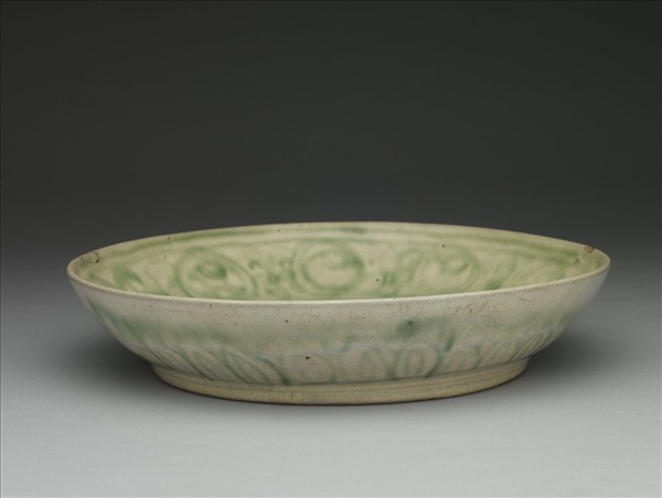 緬甸15~16世紀 綠彩盤