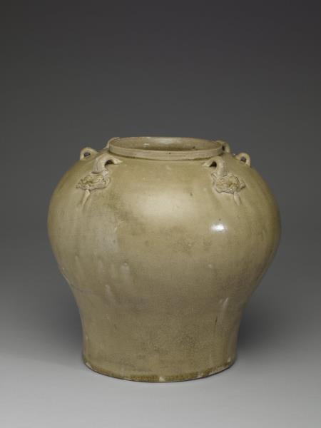 6~7世紀 越南青瓷六耳罐Greenish Yue-tipe Glazed Jar with Six Strap Handle