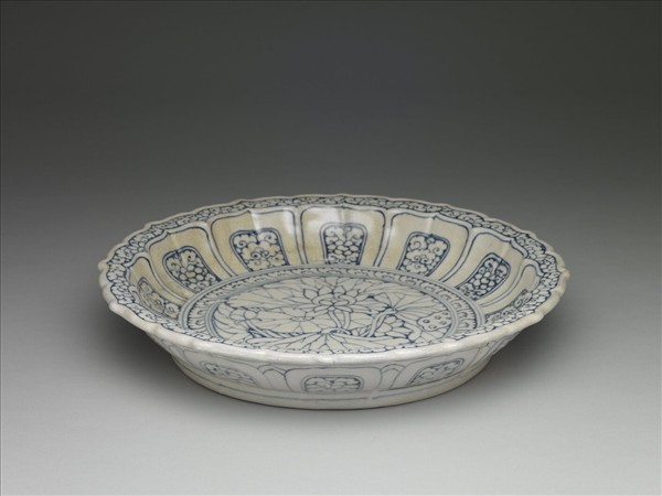 越南 青花蓮花盤