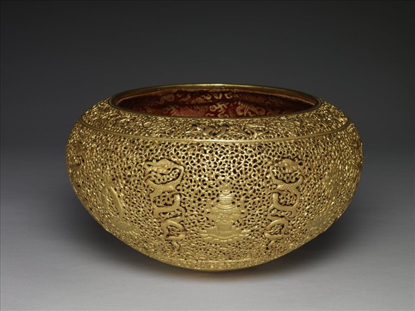 鐵鍍金玲瓏缽盂