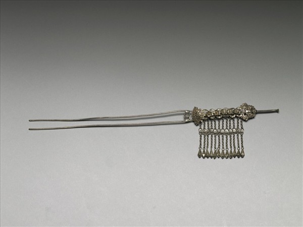 銀銅合金花蝶釵