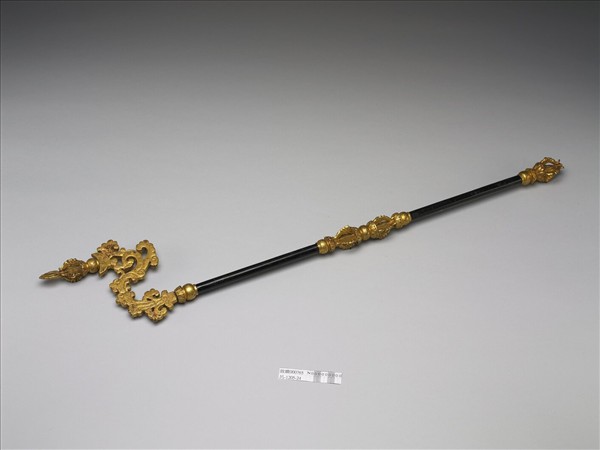 鐵鍍金幡杖