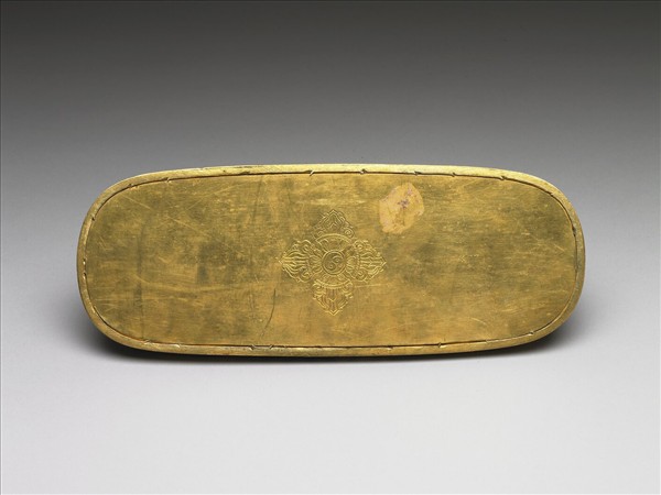 金嵌珊瑚阿彌陀佛三尊像（觀世音菩薩）