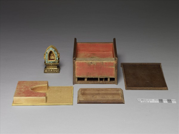 嵌松石金佛鍋 內供無量壽佛善業泥像