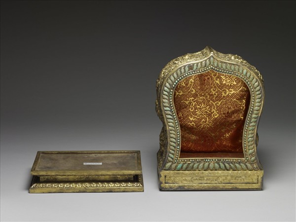 銀鎏金嵌松石佛龕