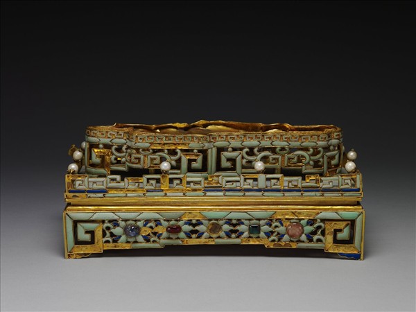 嵌松石珍珠金座