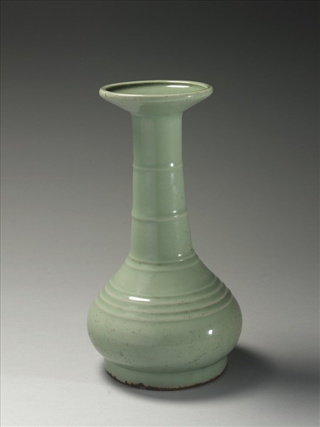龍泉窯 青瓷盤口弦紋長頸瓶