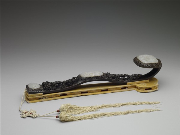 〈春帖子詞〉紫檀鑲玉如意