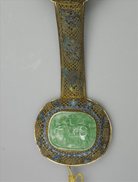 鍍金銀絲嵌翡翠如意