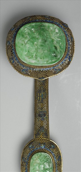 鍍金銀絲嵌翡翠如意