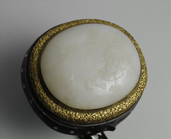 嵌螺鈿木柄玉如意