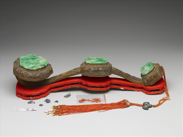 鍍金纍絲嵌燒藍翠玉如意