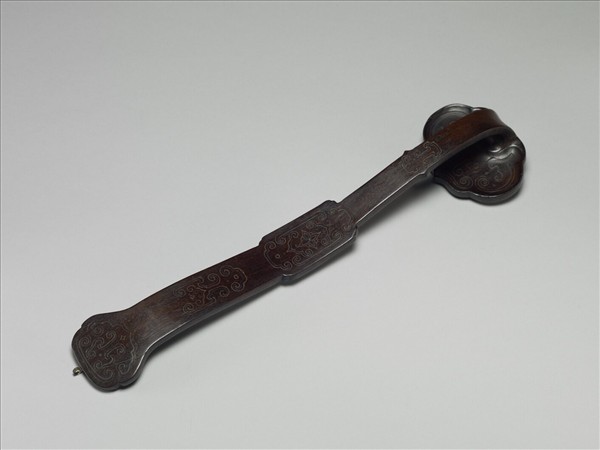 紫檀木雕嵌寶石如意