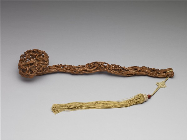 鏤雕黃楊木如意